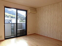 ドゥ シェル 202 2階1Kのリビング/ダイニング