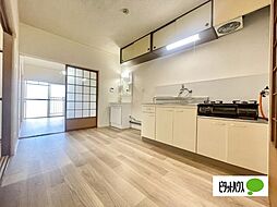 グランシエル秋月 206 2階3DKのリビング/ダイニング