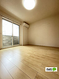 Ｓｏｌａｒｅ 101 1階ワンルームのリビング/ダイニング