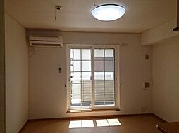 アーデン西浜　II 203 2階1LDKのリビング/ダイニング