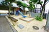 その他：子育て層にうれしい敷地内公園。 小さな子供を目の届くマンション内で遊ばせられるので安心です。
