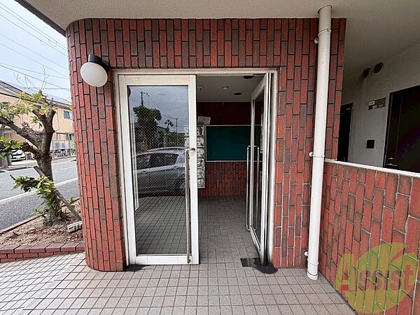 建物エントランス