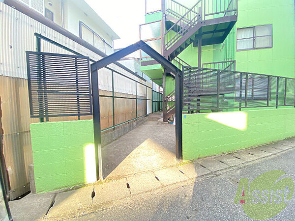 建物エントランス