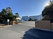 掛川市立大浜中学校（790m）