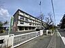 周辺：浜松市立鴨江小学校（560m）