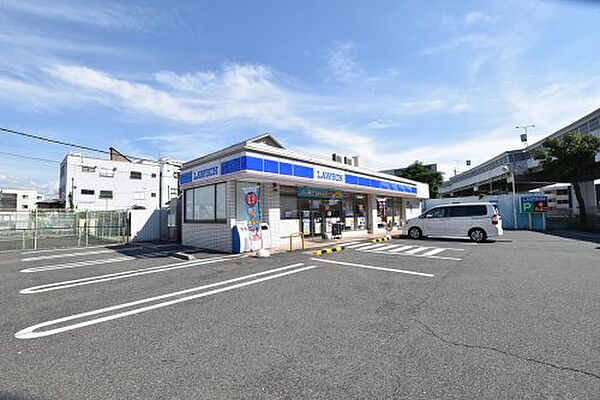 画像28:【コンビニエンスストア】ローソン 堺浜寺石津東店まで359ｍ