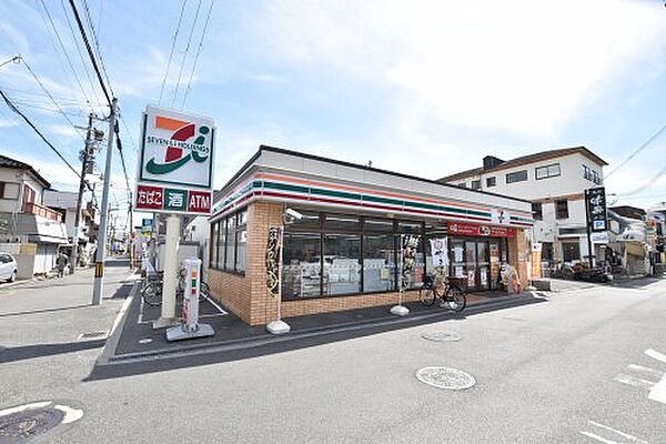 画像28:【コンビニエンスストア】セブンイレブン 高石東羽衣3丁目店まで461ｍ