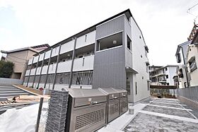 大阪府堺市西区鳳西町2丁（賃貸アパート1R・3階・41.23㎡） その1