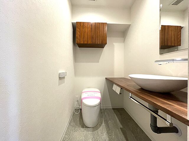 トイレ サンクタス有栖川 2階/-