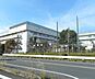 周辺：本郷中学校本郷中学校 660m