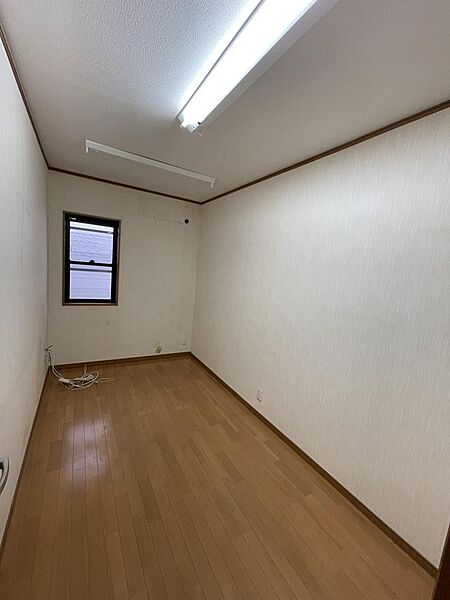 洋室を拡大表示