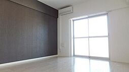 アウラ　デ　パリュール 7階1Kのリビング/ダイニング