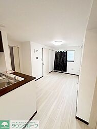 Lares East（ラレースイースト） 2階2LDKのリビング/ダイニング