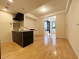 シティハウス東京新橋 8階1LDKのリビング/ダイニング