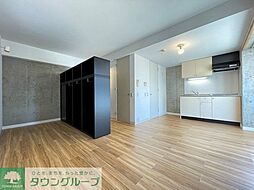 VOGUE 2階ワンルームのリビング/ダイニング