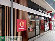 マクドナルド品川インターシティ店 1303m