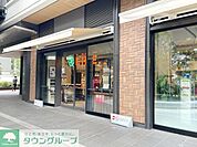 らいふ勝どきミッド店 徒歩8分。ミッドの1階 620m