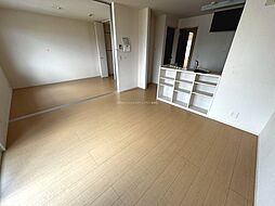 TIECHEL 107 1階2LDKのリビング/ダイニング