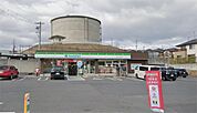 ファミリーマート 草津かがやき通り店（1042m）