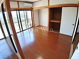 居間