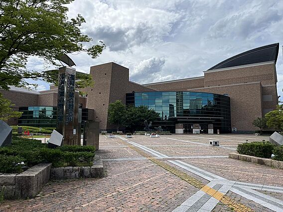 福岡市図書館ま...