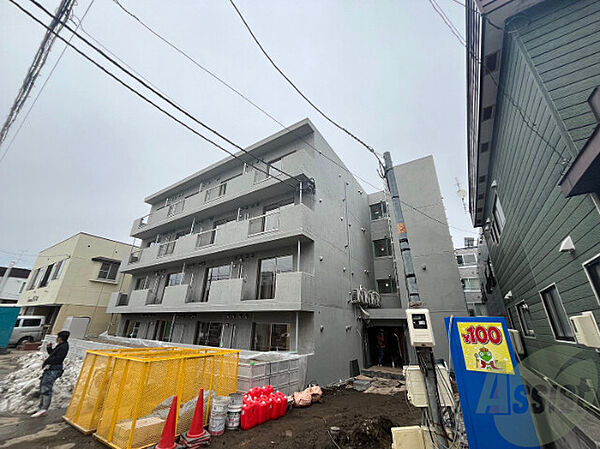 北海道札幌市白石区菊水五条3丁目(賃貸マンション1LDK・2階・32.09㎡)の写真 その1