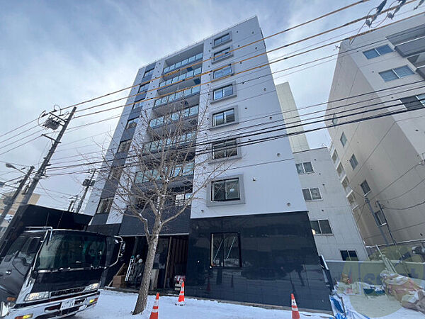 北海道札幌市中央区南一条西18丁目(賃貸マンション3LDK・6階・63.90㎡)の写真 その1