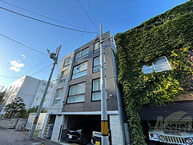 北海道札幌市中央区南二条西18丁目（賃貸マンション3LDK・3階・70.00㎡） その1