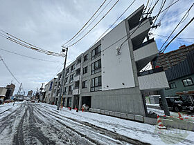 Garden Terrace N8  ｜ 北海道札幌市東区北八条東5丁目（賃貸マンション1LDK・4階・37.49㎡） その1