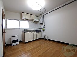 居間
