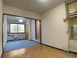 居間