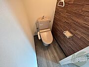 トイレです。ウォシュレット付を探している方、おすすめです。