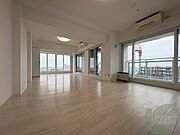 広くてキレイなお部屋が広がっていて、充実した生活が送れそう。
