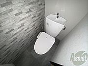 シャワートイレになっているので快適です！