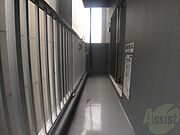 バルコニーが付いていますので一息ついてみてはいかがですか。