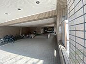 前面道路、建物周り等
