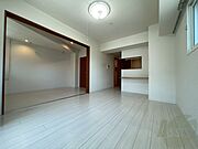 広くてキレイなお部屋が広がっていて、充実した生活が送れそう。
