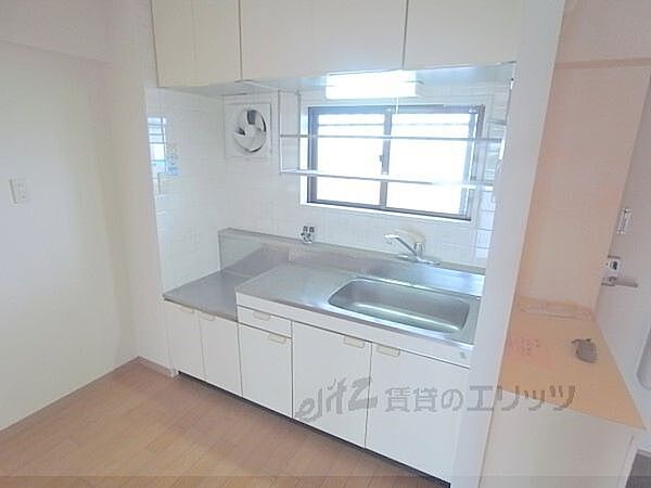 サンワロイヤルマンション 202｜大阪府高槻市栄町３丁目(賃貸マンション2DK・2階・40.50㎡)の写真 その4