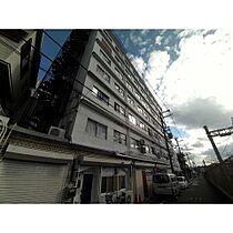 メゾン千里山 402 ｜ 大阪府吹田市千里山月が丘7-5（賃貸マンション1R・4階・12.00㎡） その1