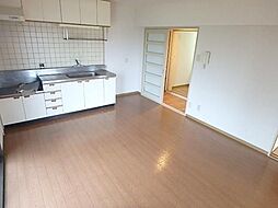 尾勝山ハイツ 3階3DKのリビング/ダイニング