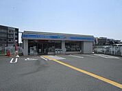 ローソン茨木豊川三丁目店 徒歩23分。 1820m