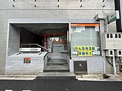 大阪福島駅前郵便局 徒歩18分。 1370m