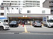 セブンイレブン吹田江の木町店 徒歩5分。 390m