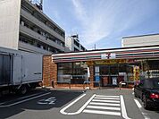 セブンイレブン茨木東奈良店 徒歩14分。 1060m