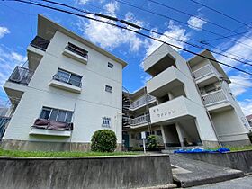 百楽マンション  ｜ 大阪府箕面市瀬川1丁目（賃貸マンション2LDK・3階・56.00㎡） その1