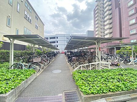 駐輪場
