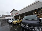 バロー 港東通店（823m）