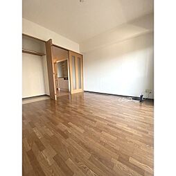 名古屋市営名港線 日比野駅 徒歩4分の賃貸マンション 4階1Kのリビング/ダイニング