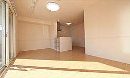 アバンサール 3階1LDKのリビング/ダイニング