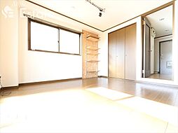 WEST 3階1Kのリビング/ダイニング